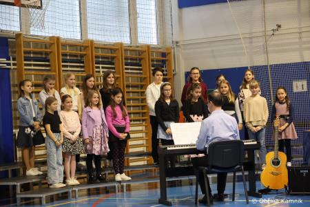 Pesem pogumnih src na OŠ Šmartno v Tuhinju (1)